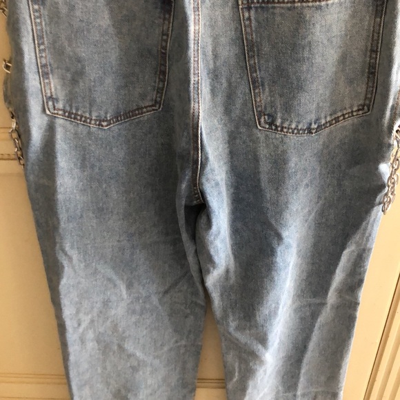 FashionNova Breaking Chains Straight Leg Jeans - Picture 7 of 13